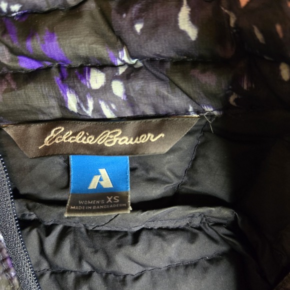 Eddie Bauer Puffer Down Jacket XS First Ascent Lightweight Zip Packable READ - Picture 9 of 11